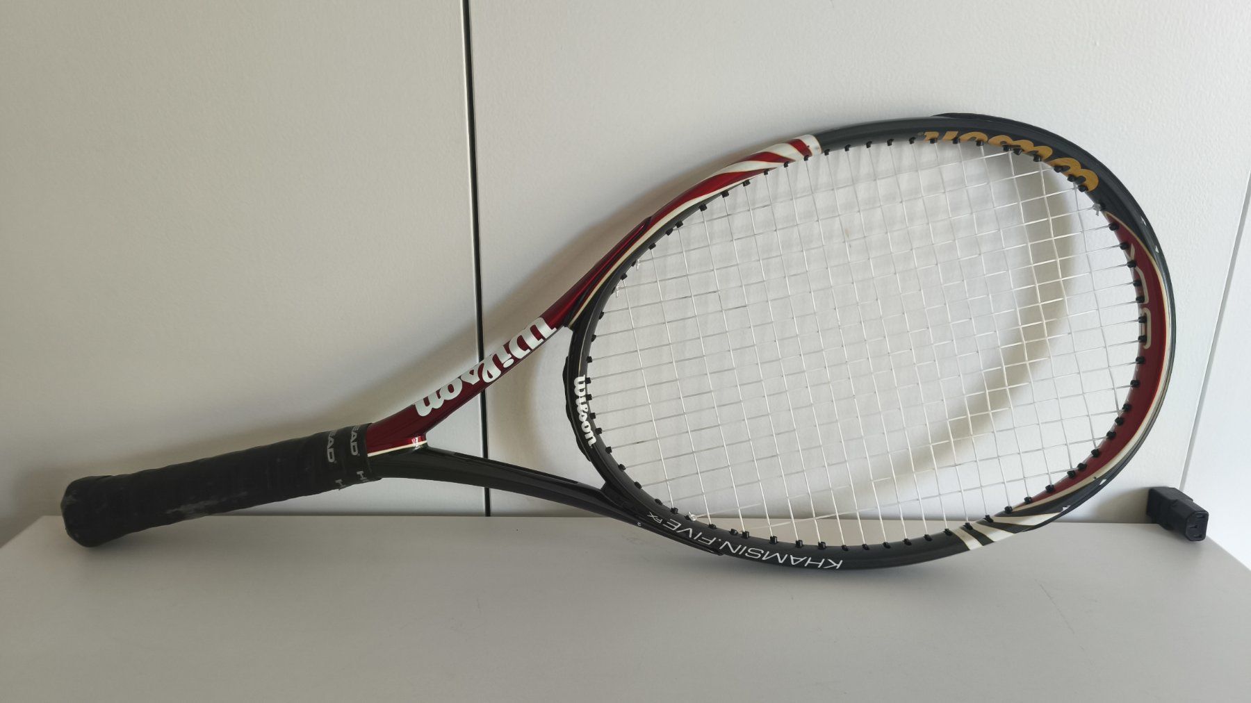 Wilson Racchette: Wilson Khamsin Five BLX Racket mit Hülle – Usato da Hagendorn venduto da Thom.74 2