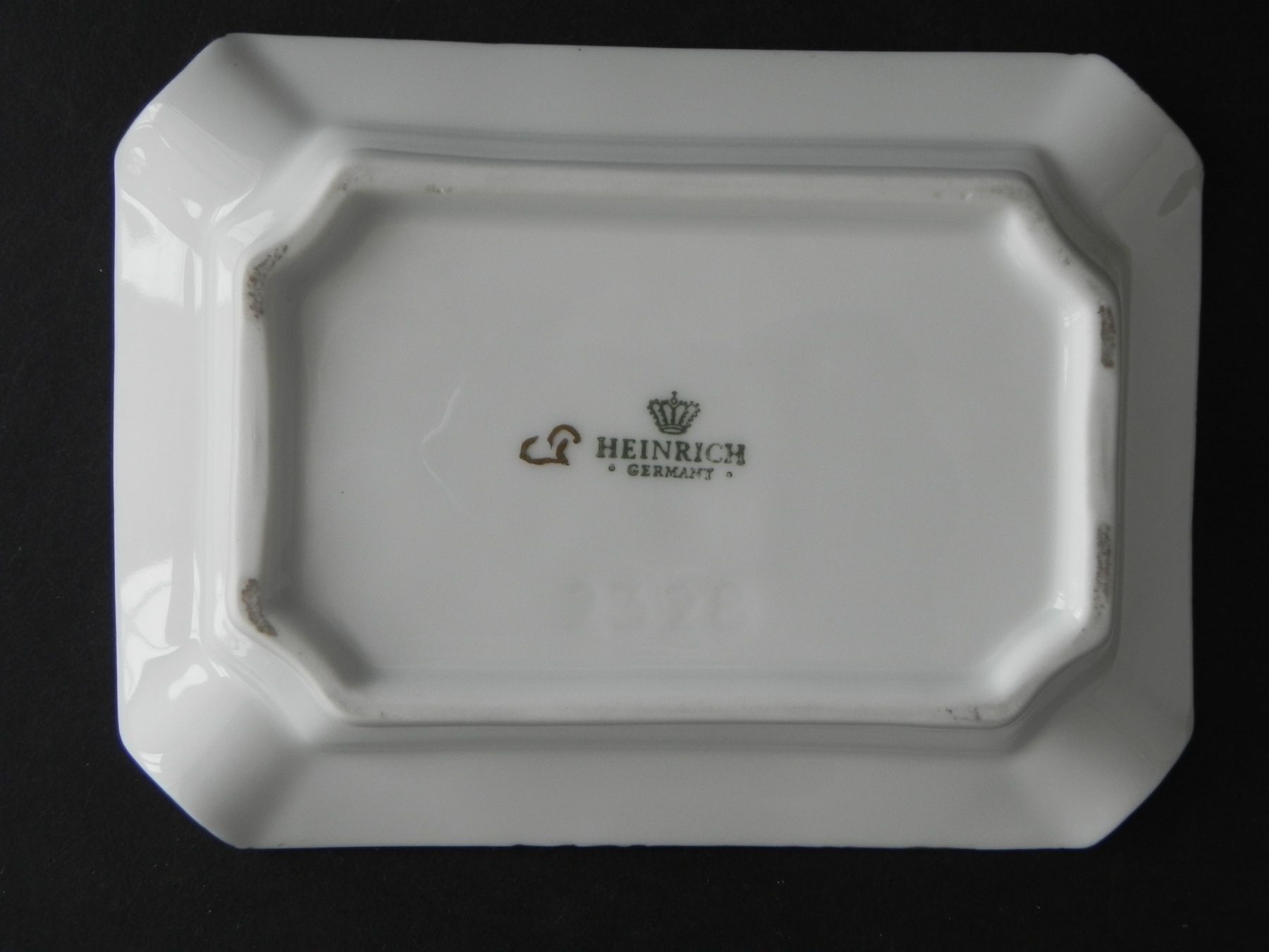 Portacenere: Aschenbecher mit Streublumen Dekor - handbemalt – Nuovo (secondo la descrizione) da Zürich venduto da LodgE-21 3