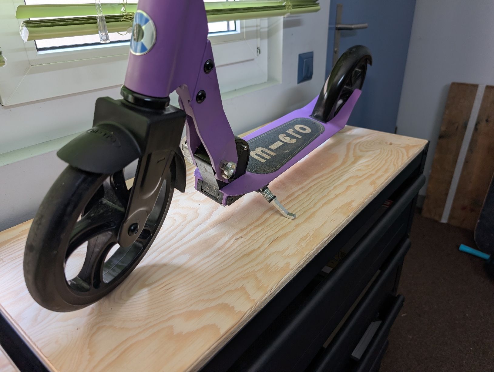 Micro Kickboard: Micro Scooter  – Usato da Kirchberg BE venduto da Newendoriginal 1