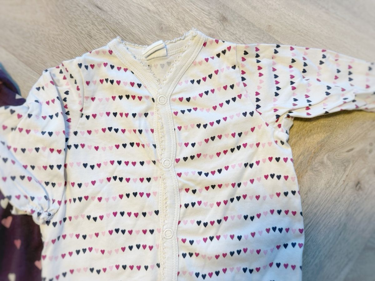 H&M Pigiama & Simili: 2 Pijama Strampler von H&M, Gr. 56 – Usato da Eggenwil venduto da Lissi82 2