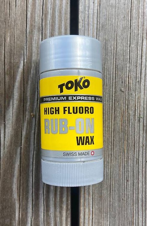 Altro per sci: Rub-On wax High Fluor  – Usato da Charmey (Gruyère) venduto da Noemie.03