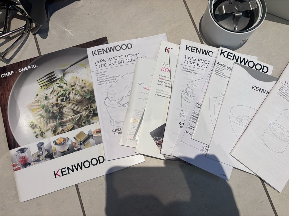 Kenwood Chef Küchenmaschine mit umfangreichem Zubeh (Gebraucht) in ...