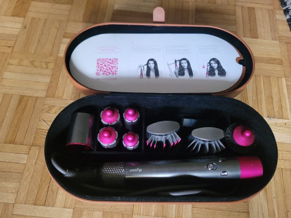 Dyson Brosse Lissante Airwrap Édition Limitée Rose