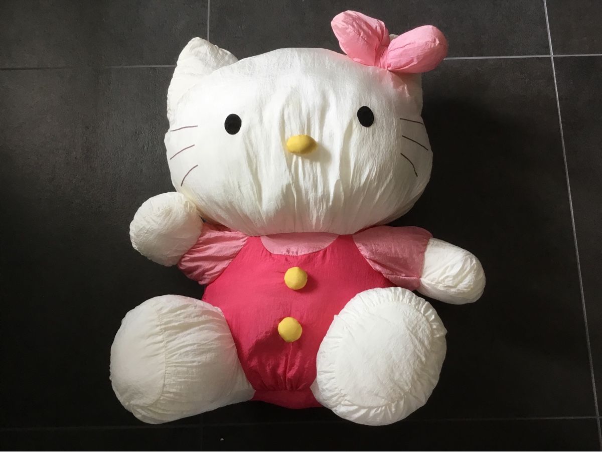 Hello Kitty Figuren: Hello Kitty Stoff-Figur – Neu (gemäss Beschreibung) aus Erlenbach im Simmental von Sale-In-Crown 3