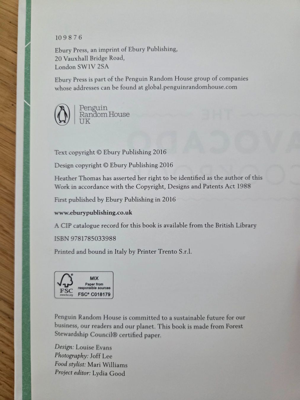 Libri: The Avocado Cookbook – Nuovo (secondo la descrizione) da Uster venduto da Usterpower 2