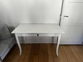 Schreibtisch von Ikea