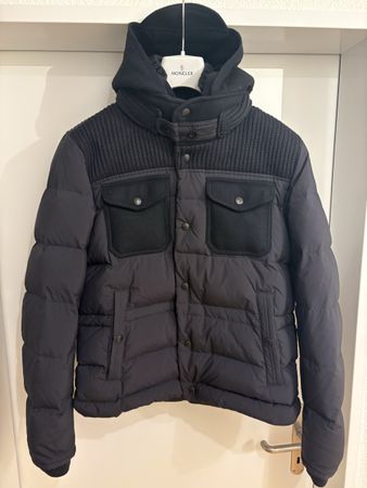 ORIGINAL MONCLER DAMEN DAUNENJACKE 2 (38/M) NP: 1620.-