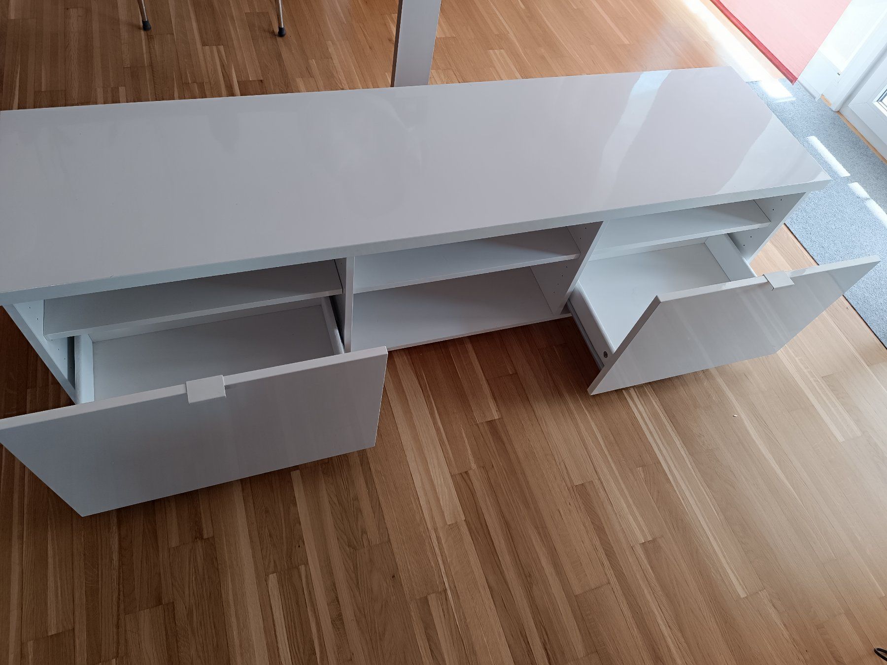 Ikea TV Möbel: IKEA TV-Möbel Hochglanz Weiss – Gebraucht aus Henggart von Tcpa 1
