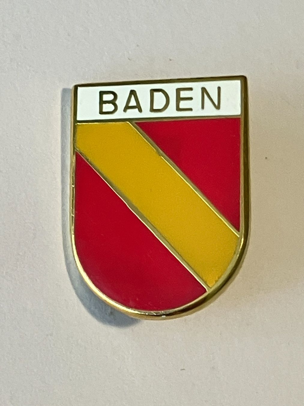 Placchette & Badge: 1 Pin Baden – Usato da Basel venduto da djwwpp