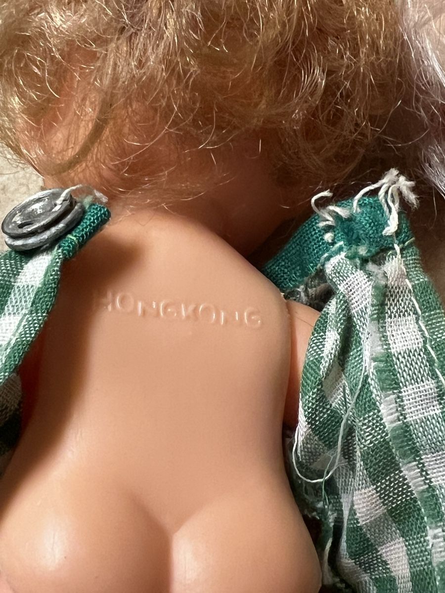 Bambole: Kleine alte Bäbi – Usato da Ipsach venduto da Be44 2