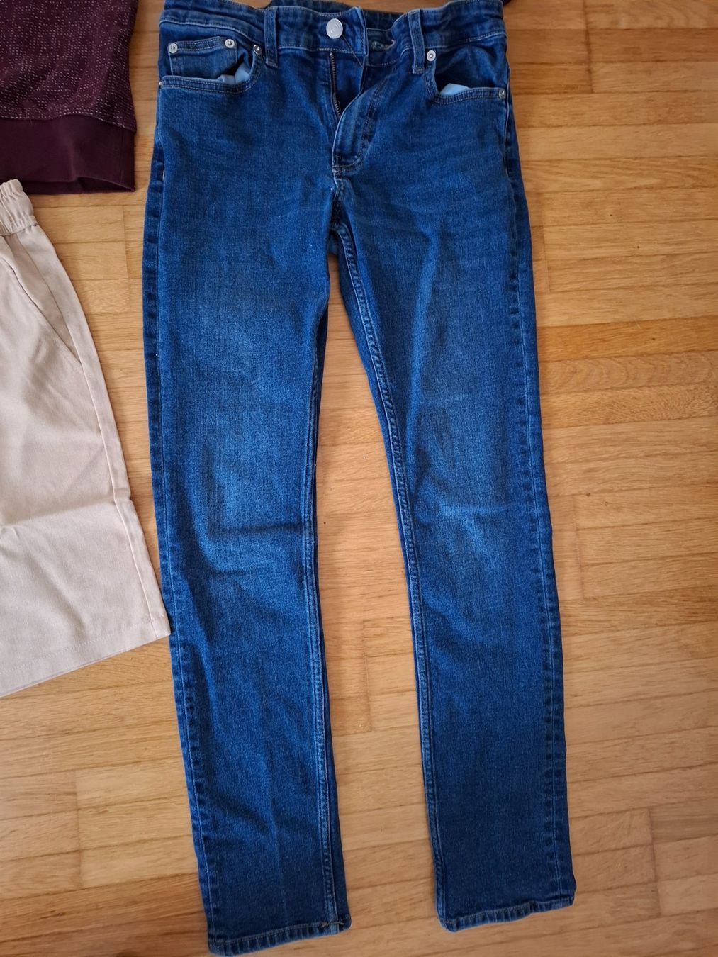 Lotti di vestiti: Kleidersammlung (originals Pullover!) – Usato da Zizers venduto da Sawyer15 2