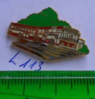 1 Mercedes Bus Pin (L113)