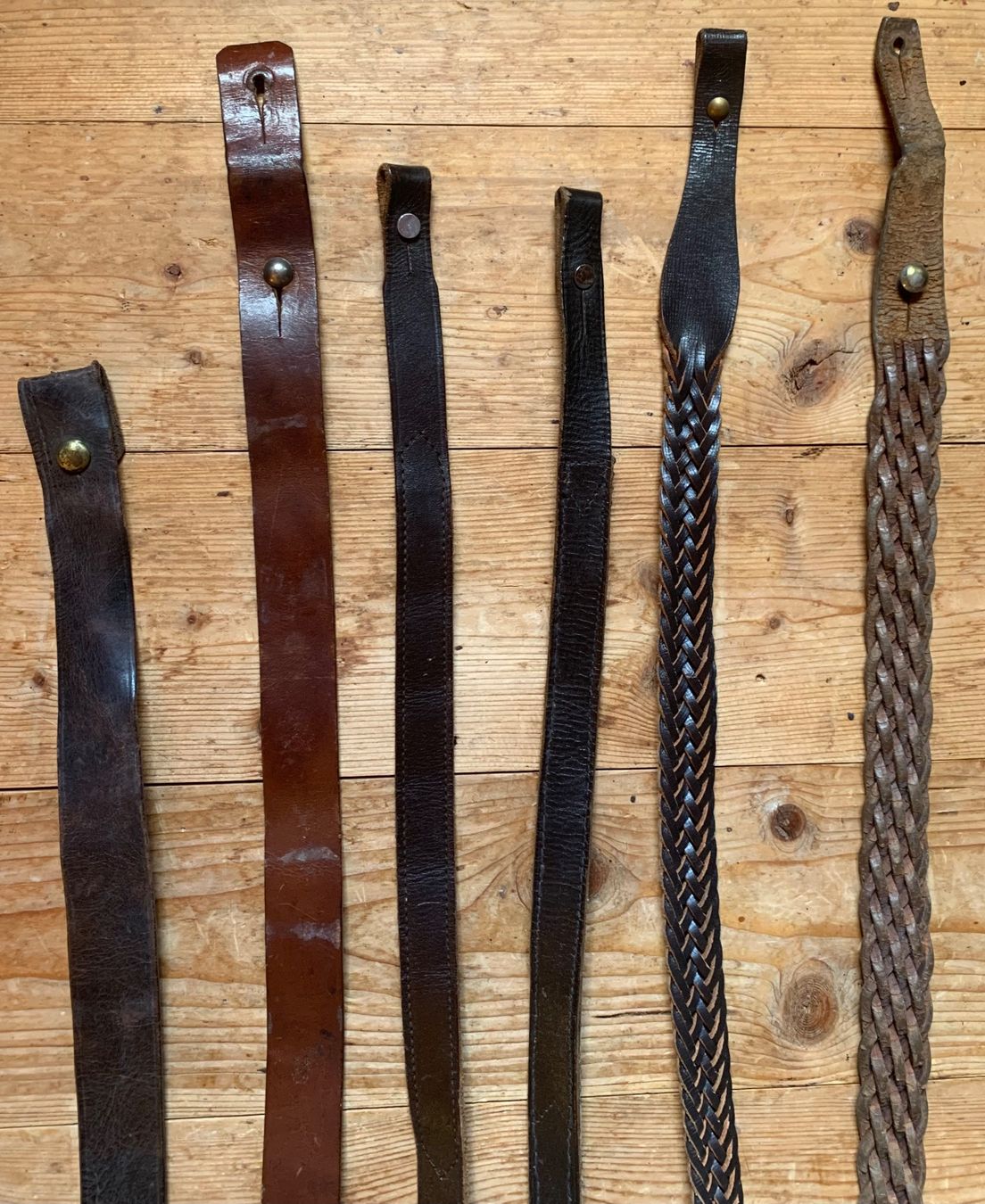 Attrezzatura & Pezzi di ricambio: 6 Gewehrriemen aus Leder – Usato da Goldingen venduto da Bergler012 2