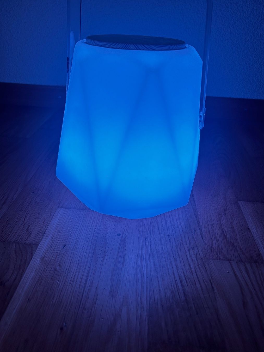 Casse acustiche: Musiklautsprecher mit LEDs – Nuovo (secondo la descrizione) da Niederuzwil venduto da sifel 2