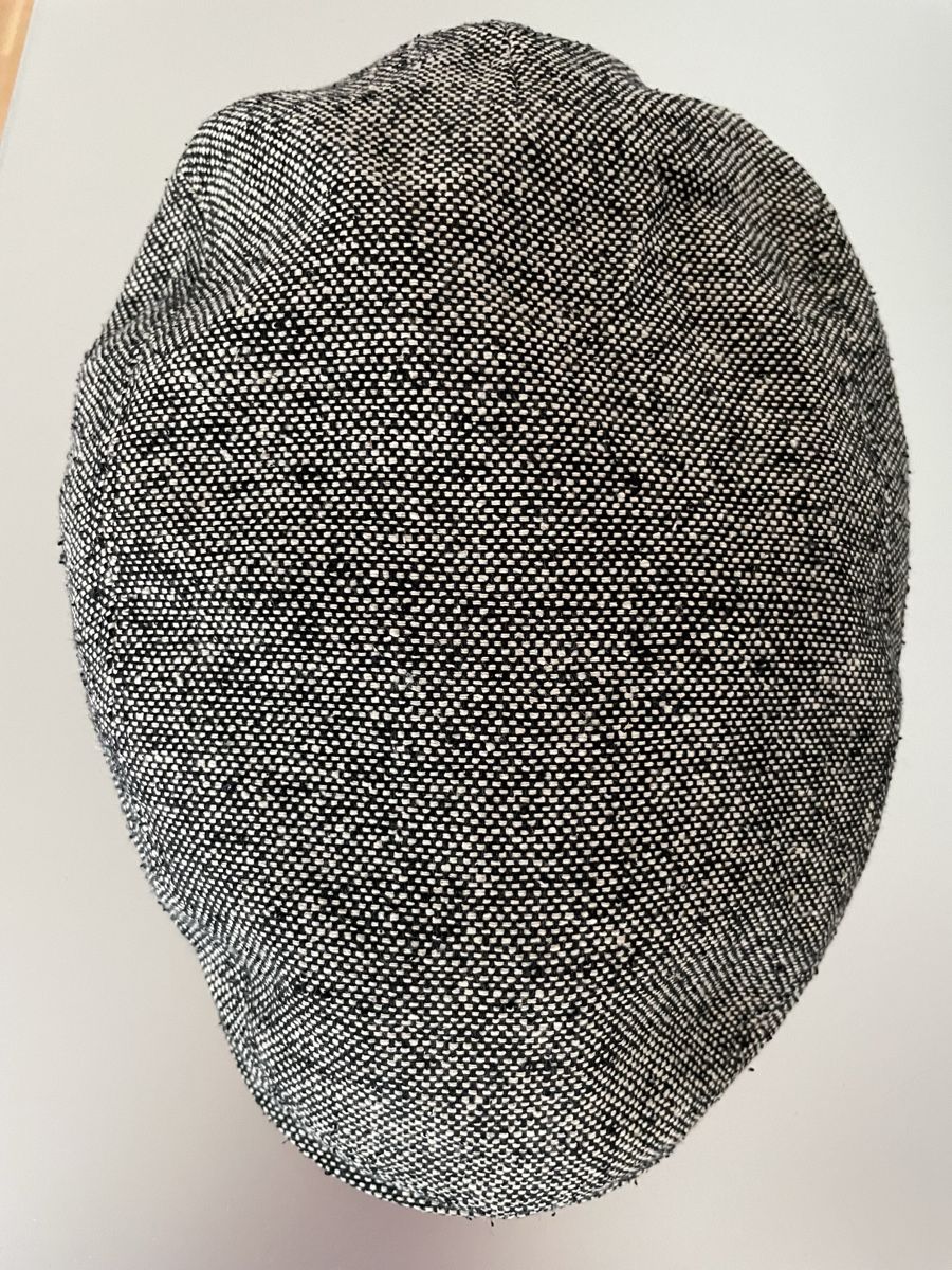 Copricapi, berretti & cappellini: Risa, Schiebermütze, Bouretteseide, 54 – Nuovo (secondo la descrizione) da Zürich venduto da Punkt... 2