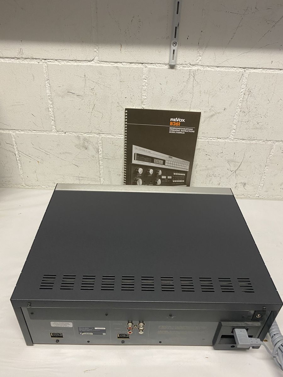 Revox Lettore multimediale & Streamer: Revox B261 FM TUNER – Usato da Luzern venduto da Harikan 2