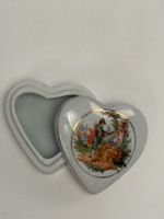 Porzellan Herzdose Limoges France romantisch