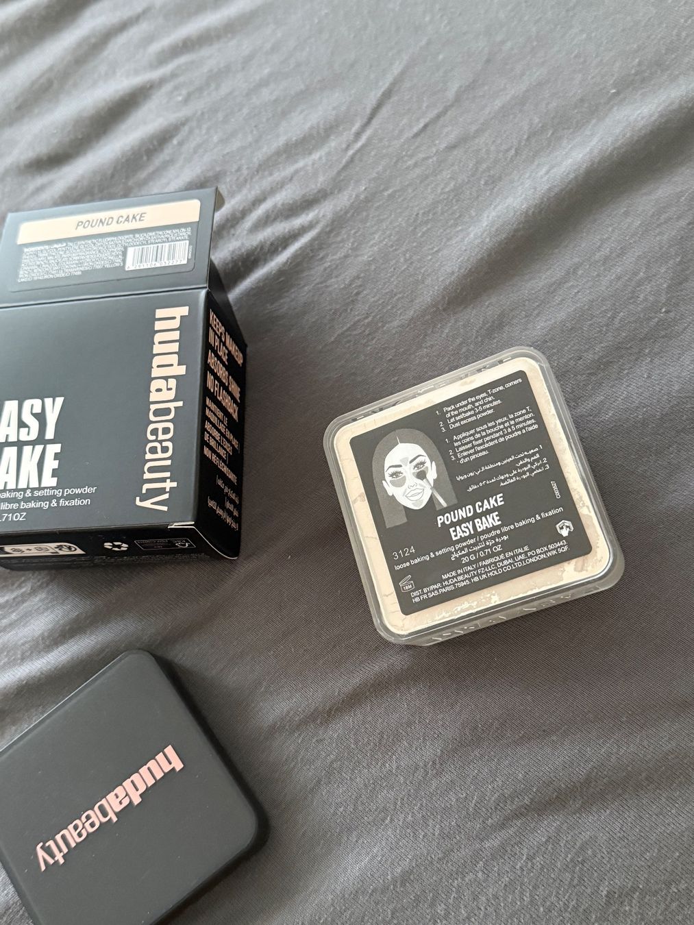 Huda Beauty Make-up: Huda Beauty Powder – Nuovo e nell'imballaggio originale da Baar venduto da and_x9gz 2