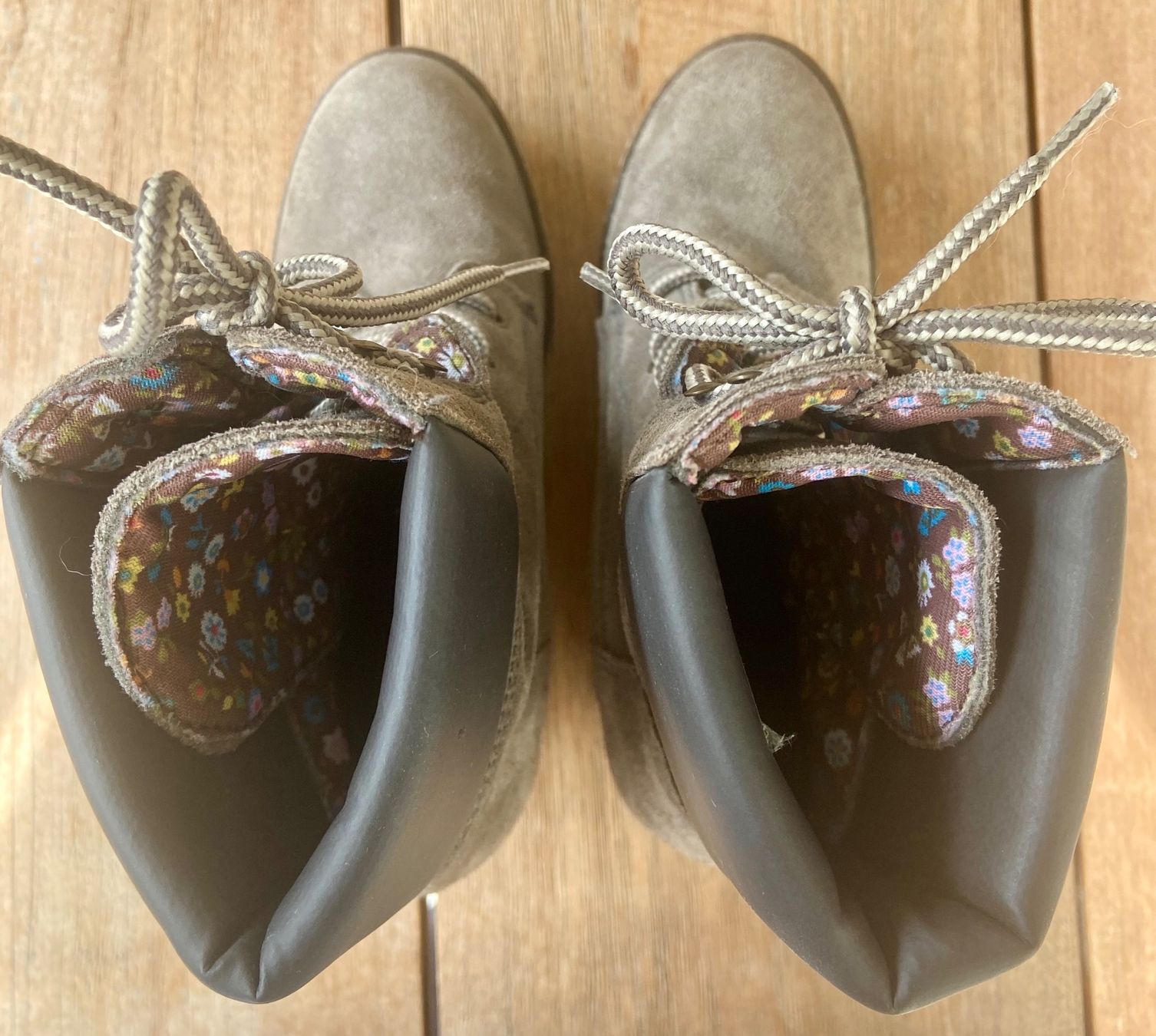 Scarpe da donna: Keilboots 36 – Usato da Widnau venduto da ama_7xzk 5