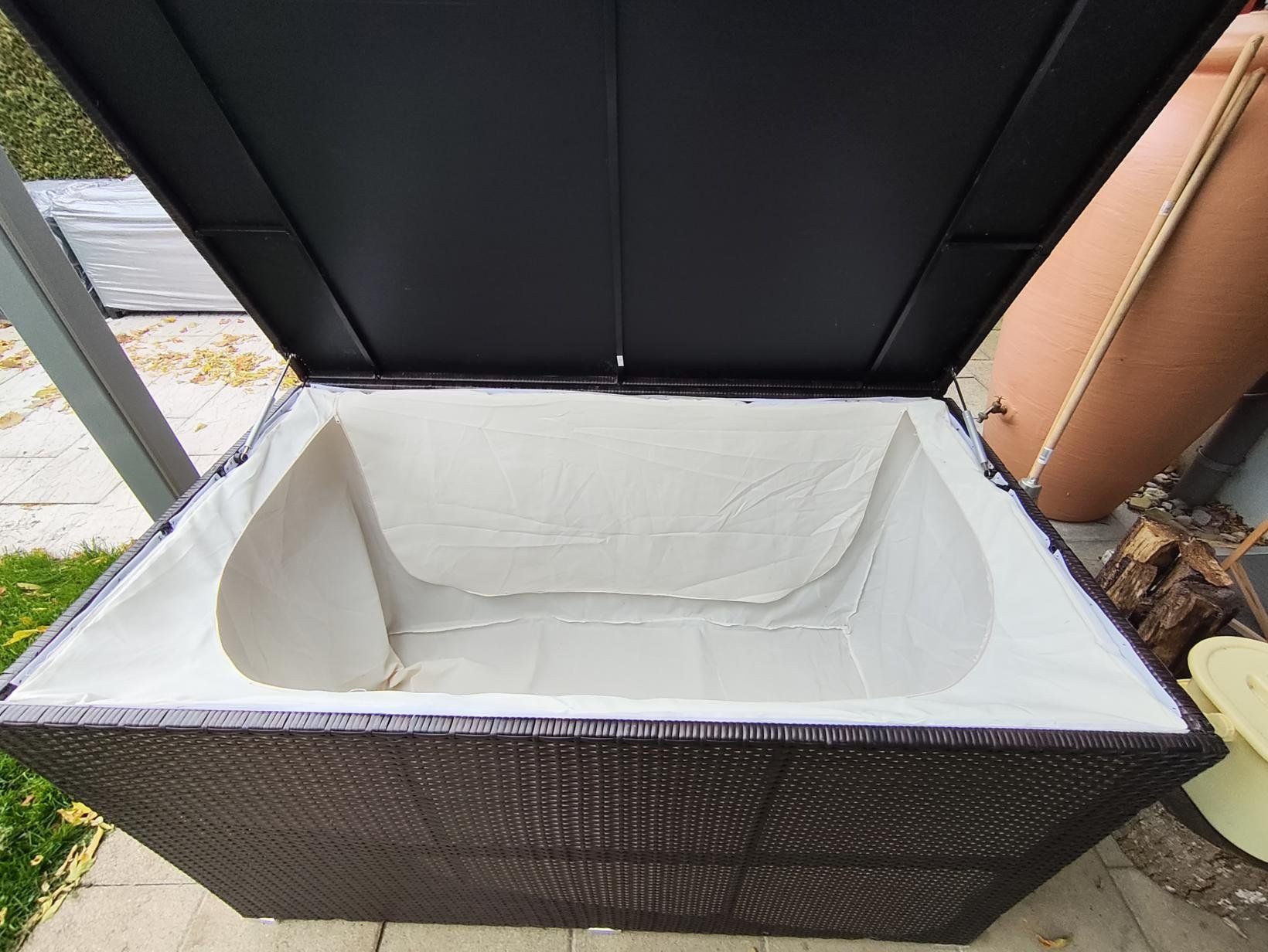 Box contenitori: Ratan Kissenbox Gross – Usato da Schachen LU venduto da Gerggi 1