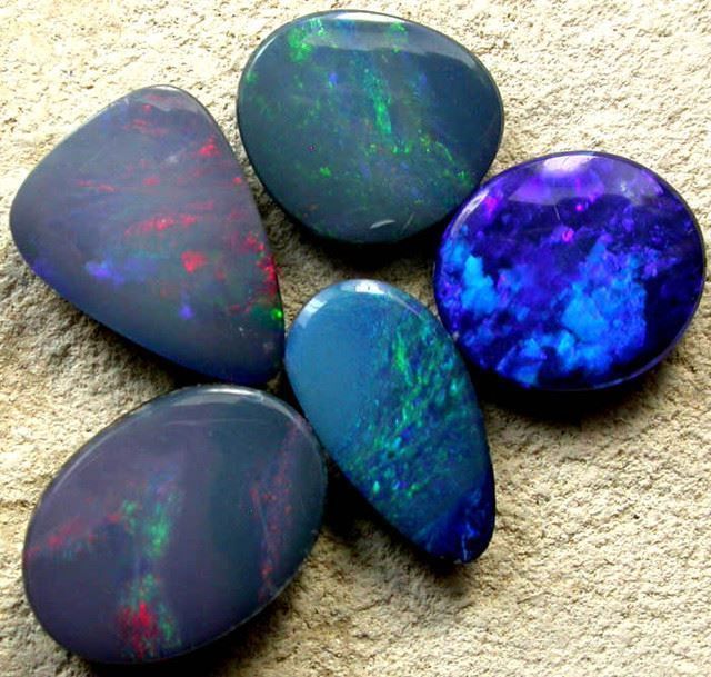 Pietre preziose: Australische Opal Dubletten 3.32Cts. – Nuovo (secondo la descrizione) da Bern venduto da Grindelwaldaus 1