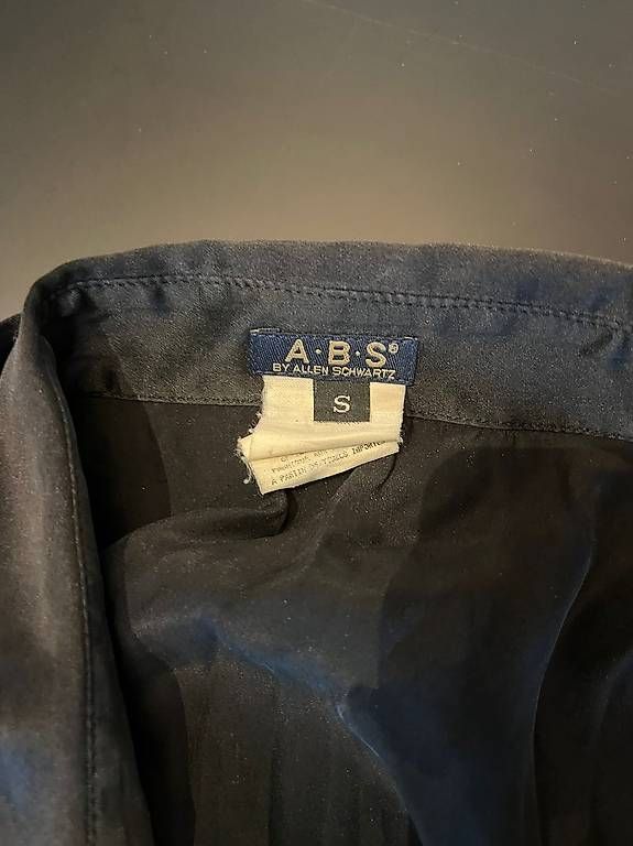Camicette: ABS Silk Smart Blouse - Size S – Usato da Vésenaz venduto da av4nti 1