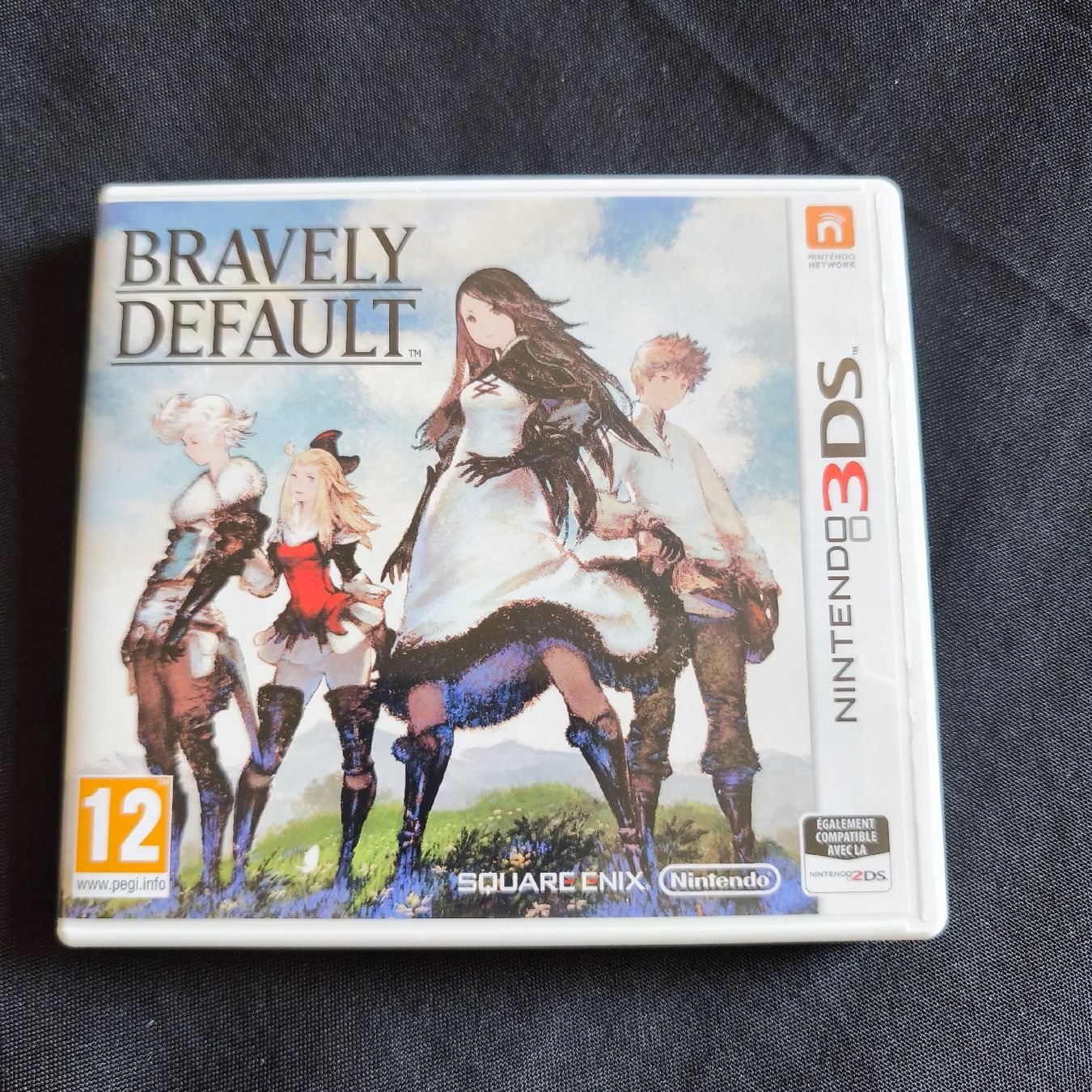 Nintendo Spiele: Bravely Default Nintendo 3DS - COMPLET – Gebraucht aus Montet (Broye) von Mimsoline