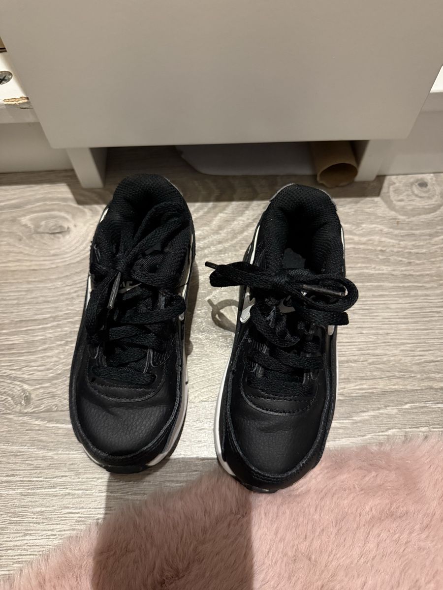 Nike Schuhe für Jungen: Baskets nike – Gebraucht aus St-Pierre-Clages von loc_8vtz 5