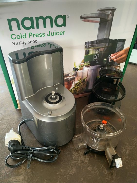 Nama cold press juicer clearance vitality 5800