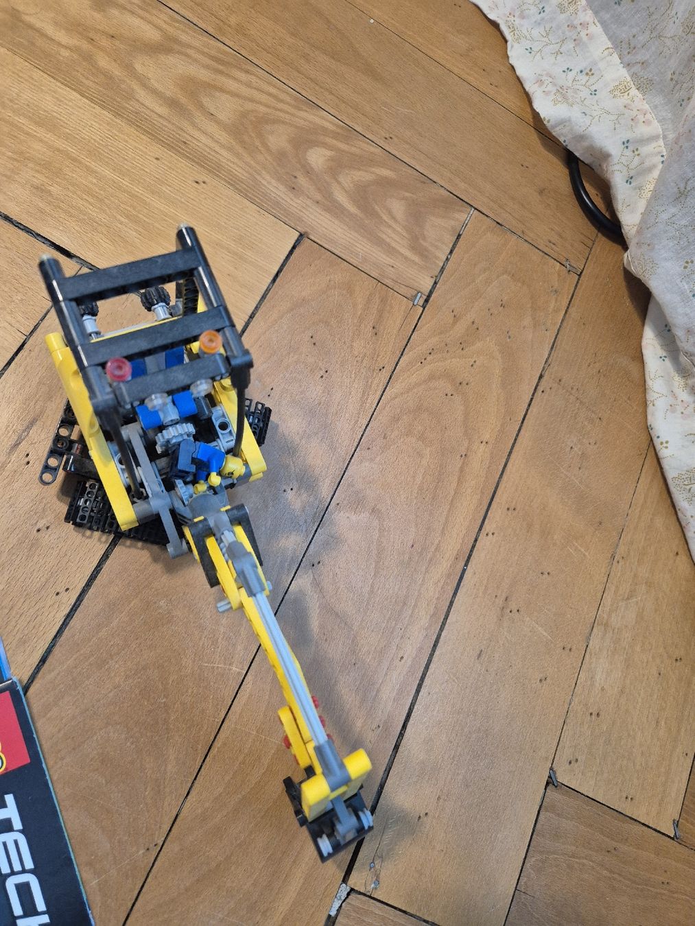 Lego Giocattoli: Lego Technic, kleiner Bagger, 8047, gebaucht – Usato da Zürich venduto da Enila1977 6