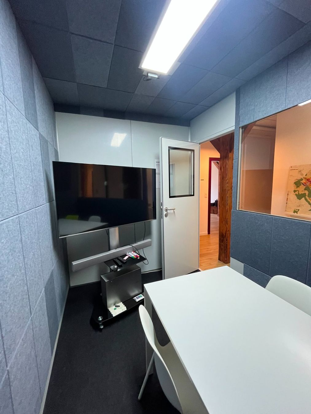 Baucontainer: Meeting Box - Hallenbüro – Gebraucht aus Winterthur von GROWIN 3