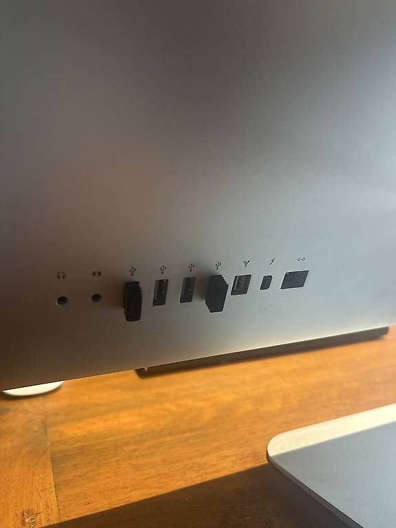 PC: Computer Apple iMac 21.5 – Usato da Davesco-Soragno venduto da Davidefabello 2