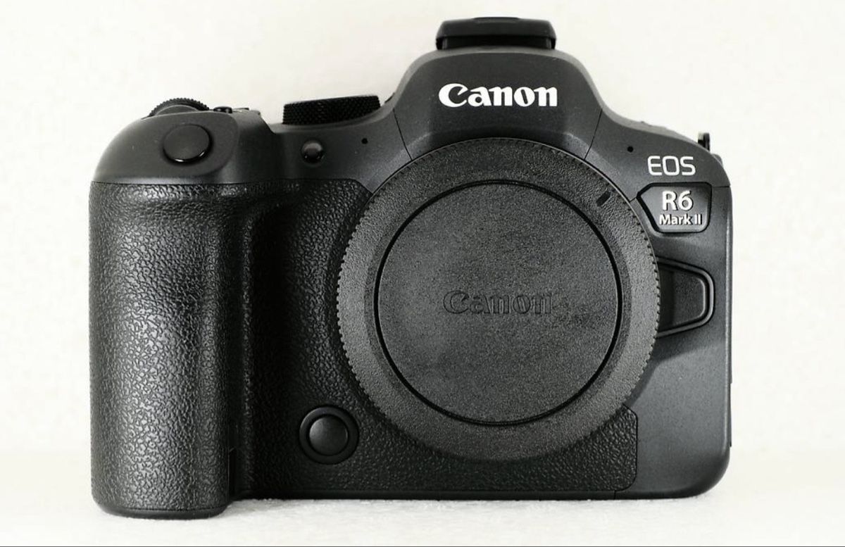 Canon Kamera: Canon EOS R6 ii – Neu (gemäss Beschreibung) aus Arbon von Sed_9bj9