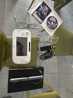 Nintendo Wii U + Spiel. Gamepad teilweise defekt.