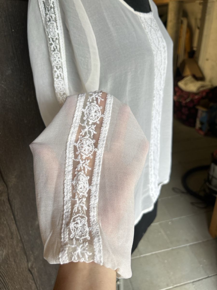 Camicette: Kaffe Bluse Weiss Grösse 38 leichte Spitze – Usato da Kirchdorf BE venduto da Stella130 1