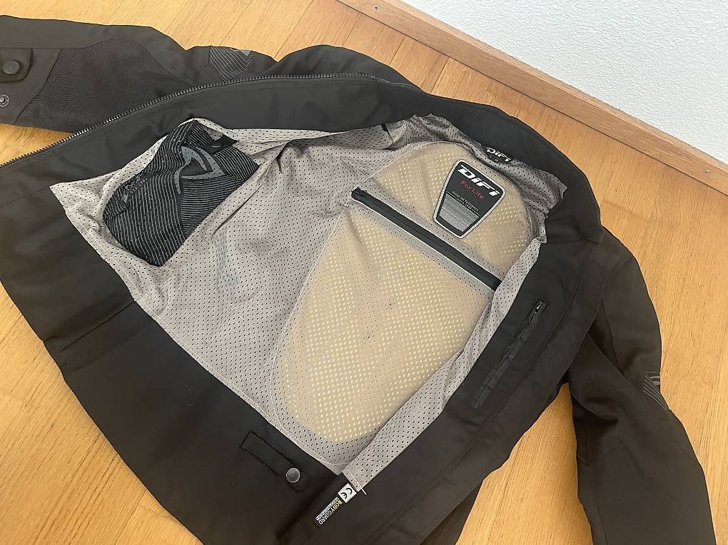 Kleiderpakete: Motorradbekleidung Damen Set Gr. S – Gebraucht aus Buchs AG von stephi.va 1