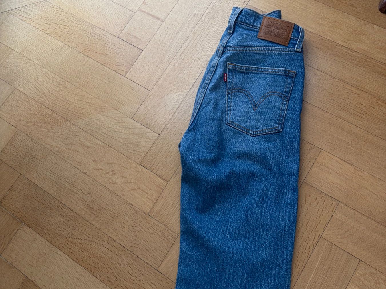 Levi's Jeans: Levi's Jeans Ribcage Straight Ankle – Nuovo (secondo la descrizione) da Bern venduto da sim_g75j 4