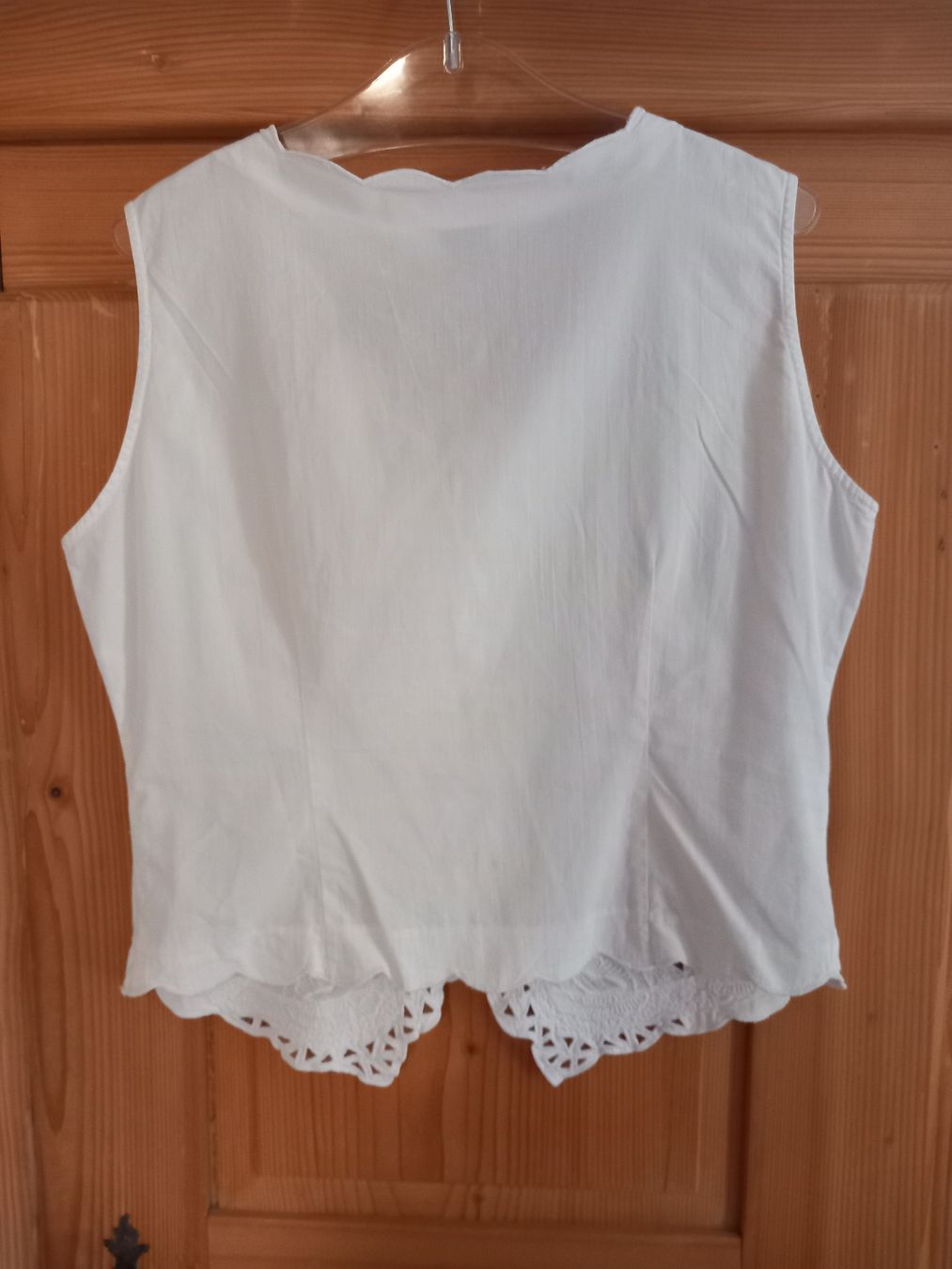 Blusen: weisse Bluse mit Stickerei,  38 – Gebraucht aus Näfels von gil_sindamel 1