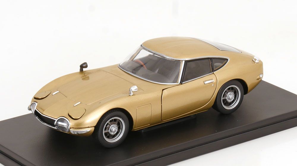Toyota Modellini d'auto: TOYOTA 2000 GT HELLGOLD 1:24 WHITEBOX – Nuovo e nell'imballaggio originale da Suhr venduto da Moebelsiralfred