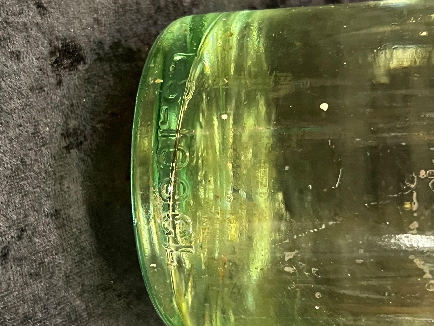 Bevande alcoliche: EAU-DE-VIE VIEILLE 1967 – Usato da Genève venduto da Leboucheoreilles 7