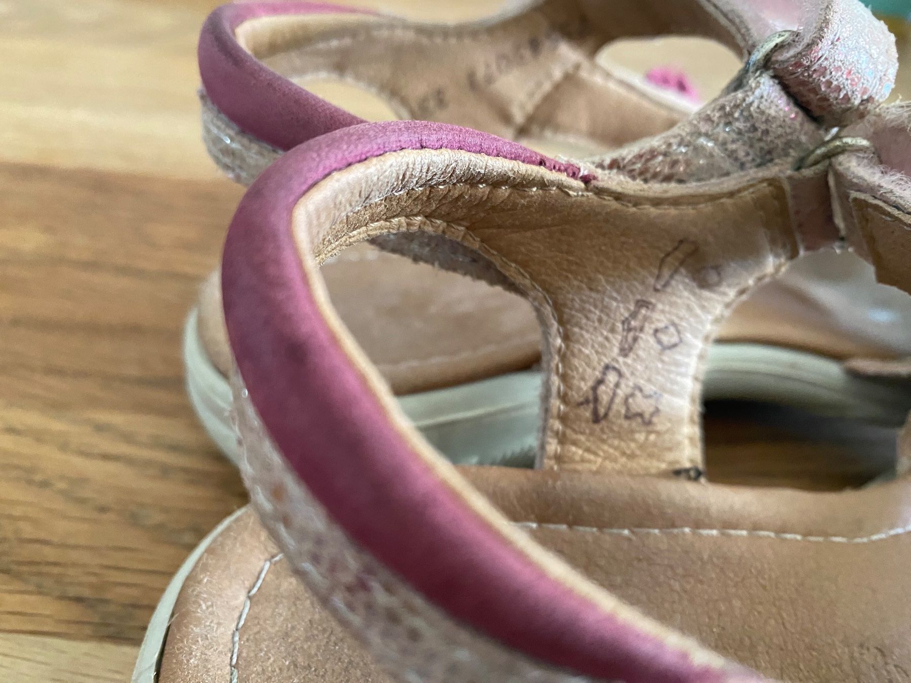 Chaussures filles: Ledersandalen COSTA, Gr. 33 – D'occasion à Bassersdorf par jgo_9mfk 4