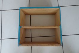 kleines Holzregal zum aufhängen ca. 34.5 x 16 x 32.5
