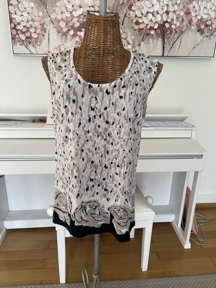 T-Shirts: Stricktop, Barisal, 36/38 – Gebraucht aus Solothurn von Bobesch08