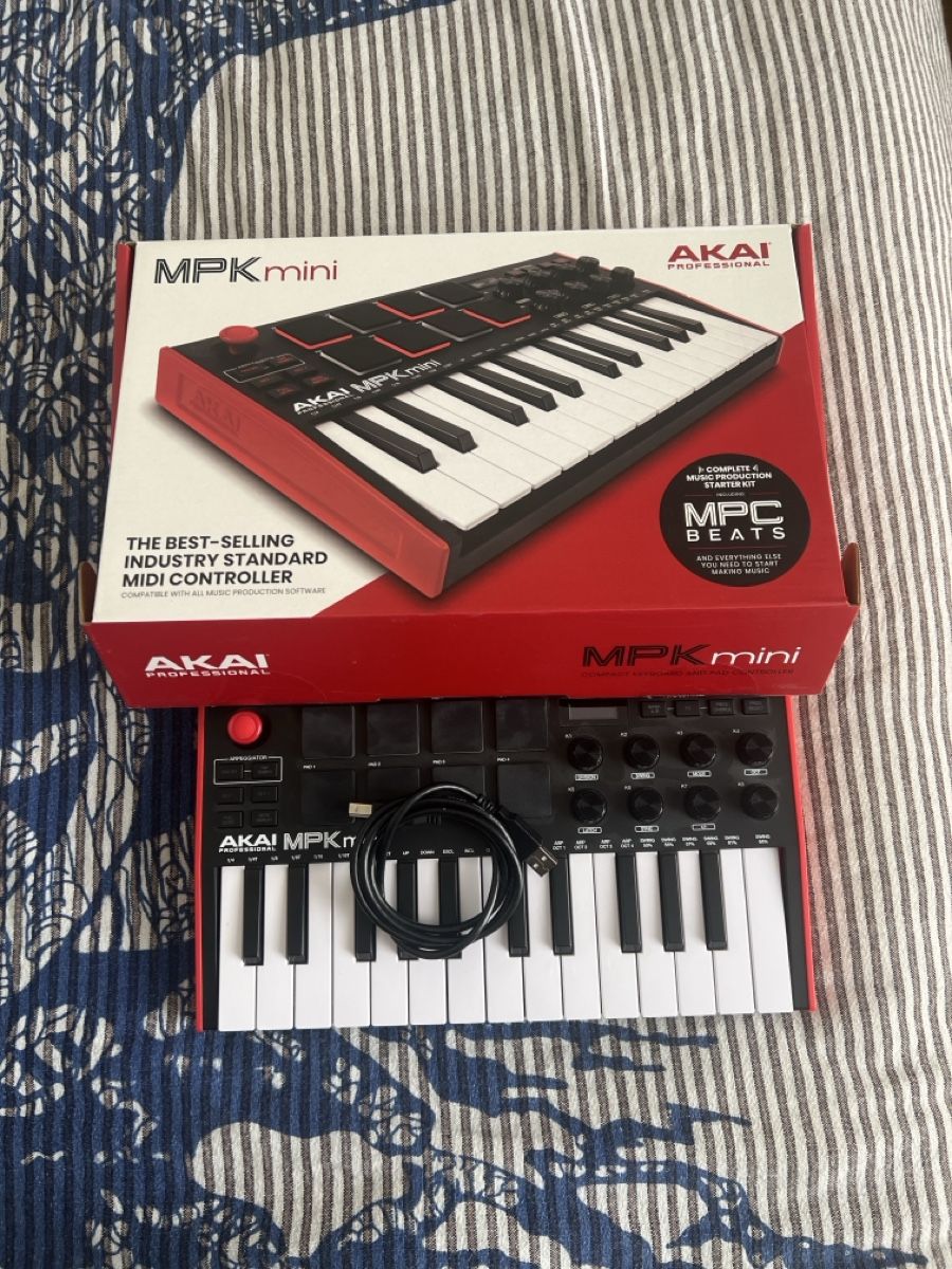 Sistema di controllo: Akai MPK mini MK3 Midi Controller – Usato da Bern venduto da jul_gq9k 5