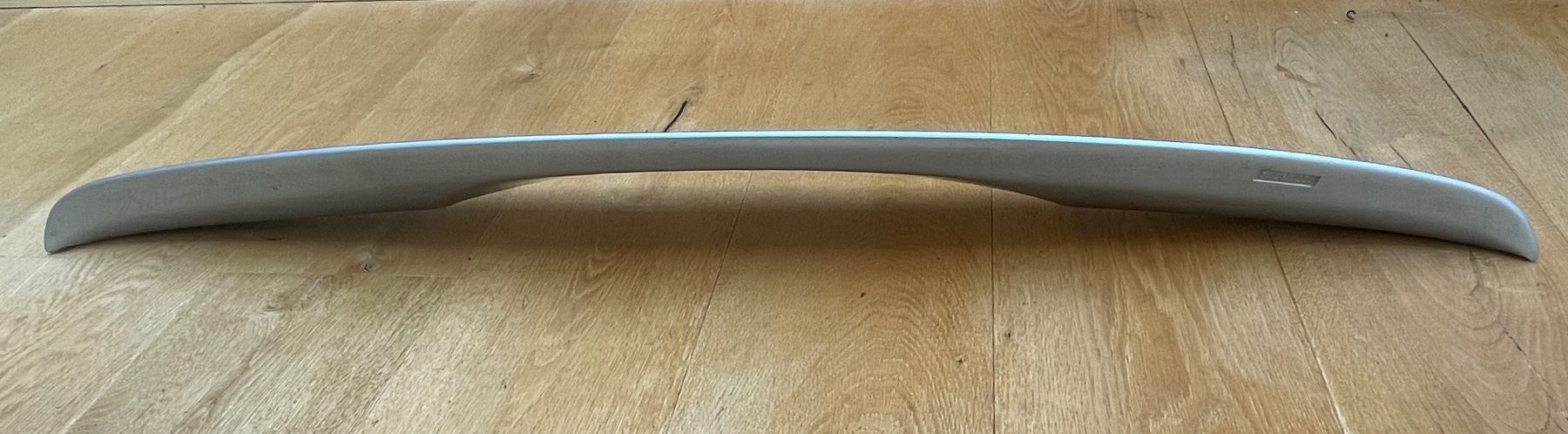 Hartge Tutti pezzi di ricambio auto: BMW E36 Touring Hartge-Dachkantenspoiler – Usato da Grenchen venduto da rap_dh6r 1