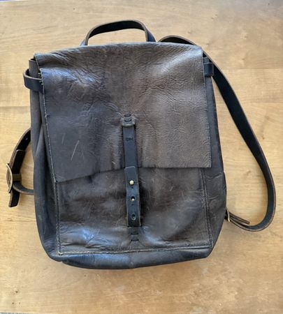 Rucksack aus echtem Leder dunkelbraun gebrauchter Zustand