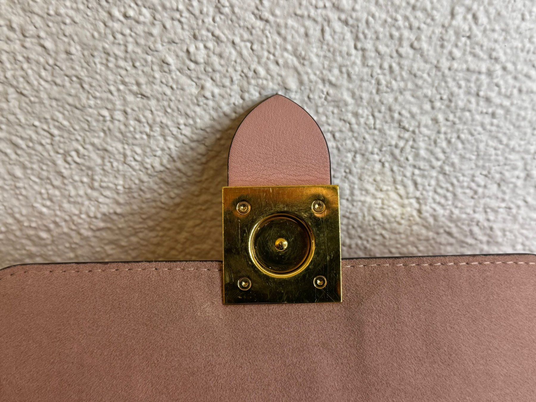Louis Vuitton Borse da donna: Louis Vuitton Locky BB Rose - TOP Zustand – Usato da Oensingen venduto da TheBaggyClub 6