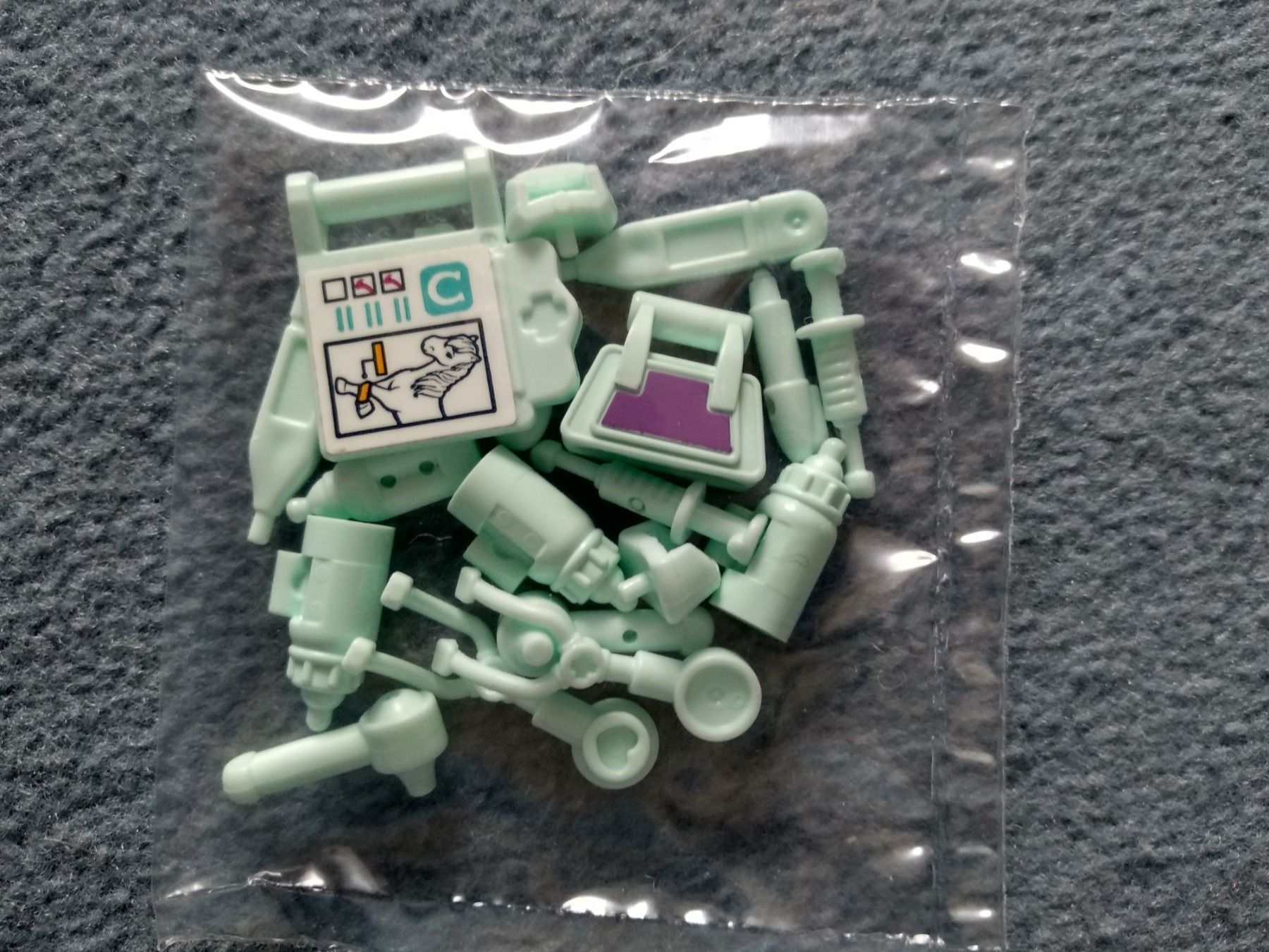 Lego Baukästen: Lego Friends Tierarztzubehör – Gebraucht aus Läufelfingen von papagena02