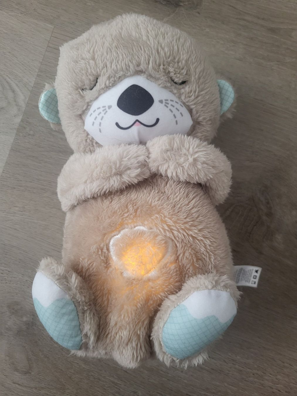 Spielzeuge: Schlummer Otter Kuscheltier mit Atembewegung und Musik – Gebraucht aus Mauren TG von Njux714 1