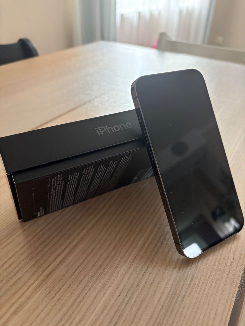 Apple Portables: Apple iPhone 13 Pro 128GB Graphit – mit Box & Kabel – D'occasion à Gipf-Oberfrick par IngmarJasmin 2